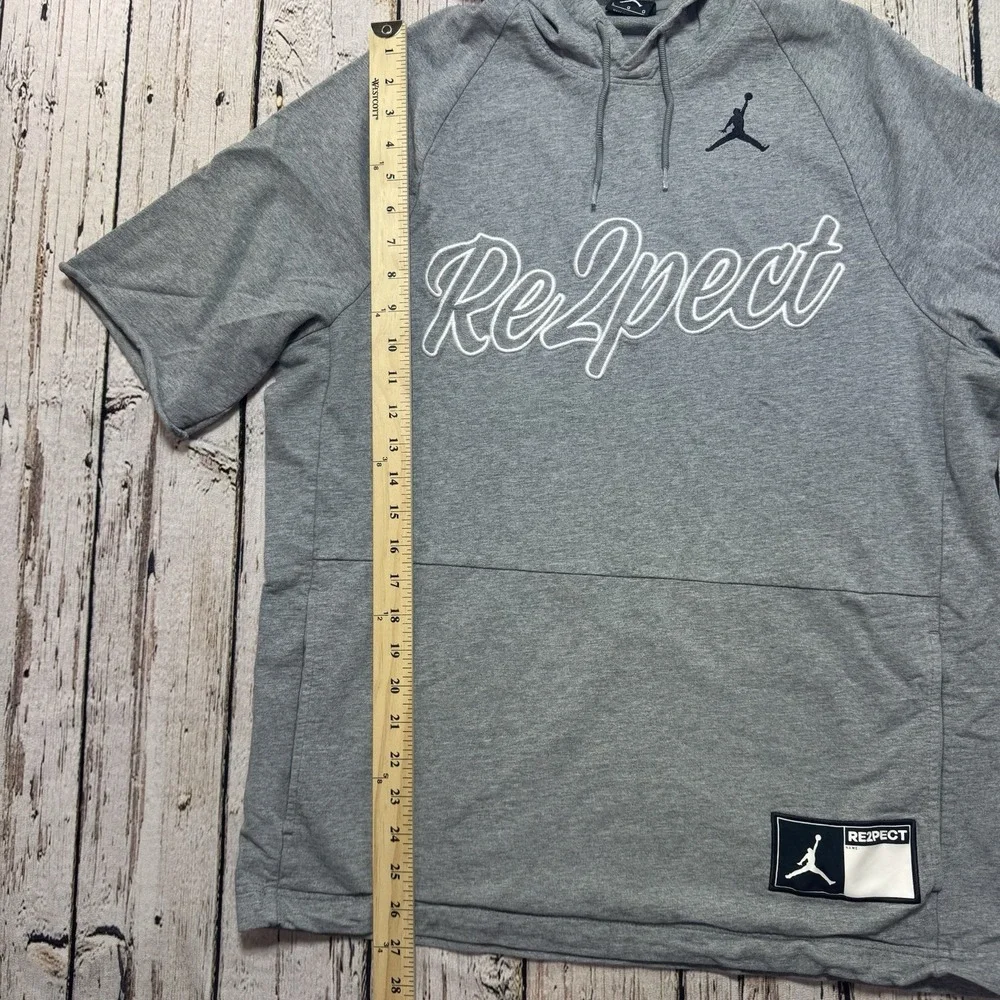 Jordan Hoodie Mens Large Gray Re2pect Short Sleeve Pullover Cotton Jumpman Nike